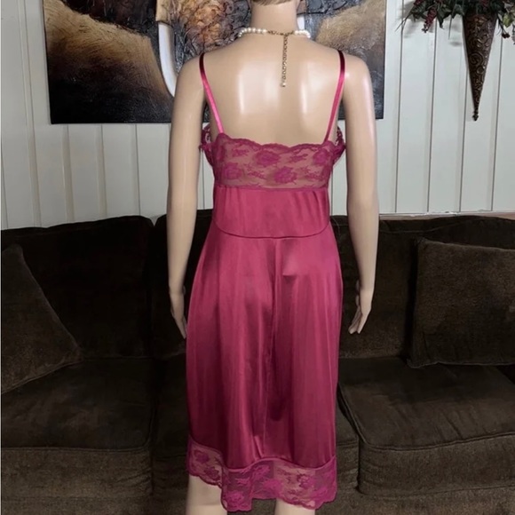 Henson Kickernick • Vintage • Lace • Burgundy • Sexy • Nightgown Slip • Size 36 - Picture 5 of 9